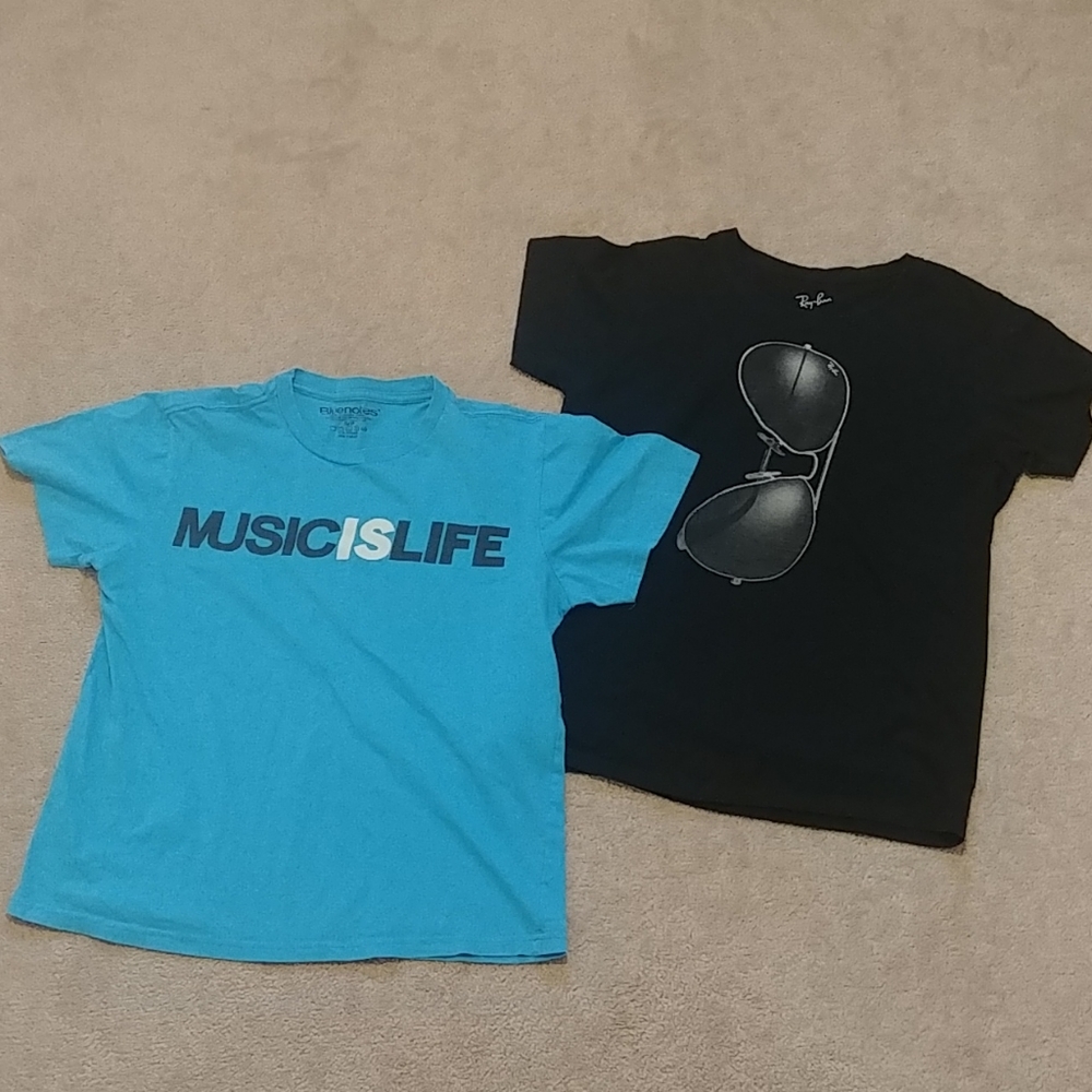 Graphic T-Shirts